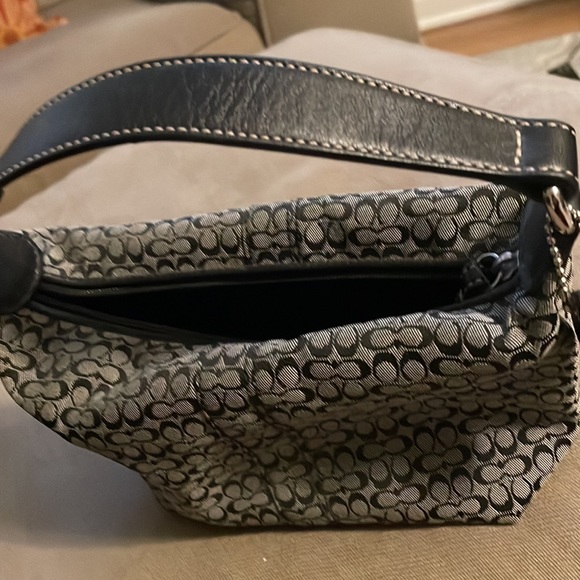 Coach purse black/grey signature canvas - Picture 3 of 4